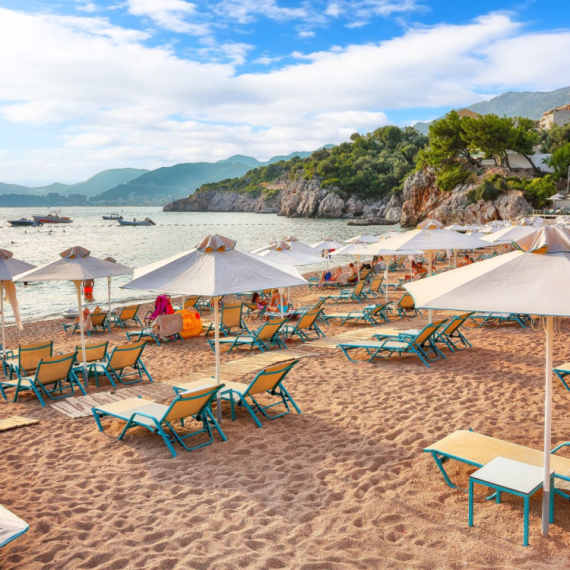Srpski turisti razočarani: Aranžmani za letovanje skuplji do 15 odsto