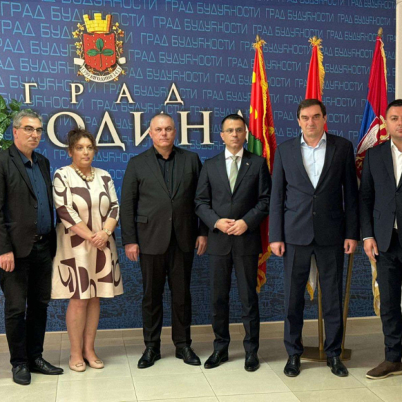 Dogovoren nastavak saradnje Grada Jagodine i Ministarstva zaduženog za odnose sa dijasporom FOTO